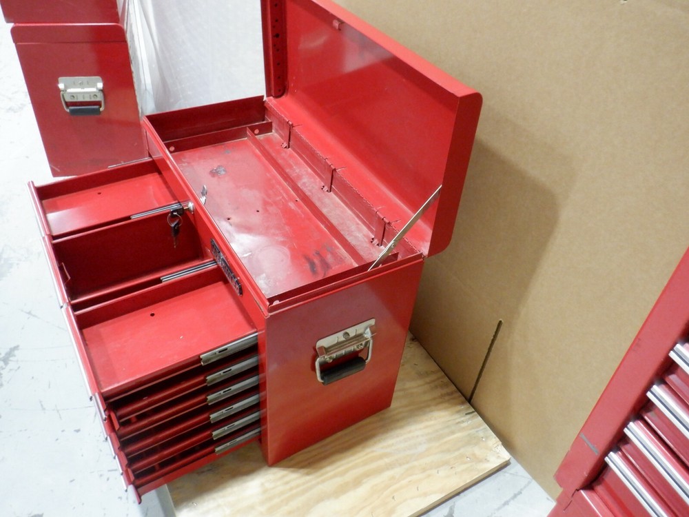 WESTWARD 10 DRAWER TOOLBOX WITH LOCK