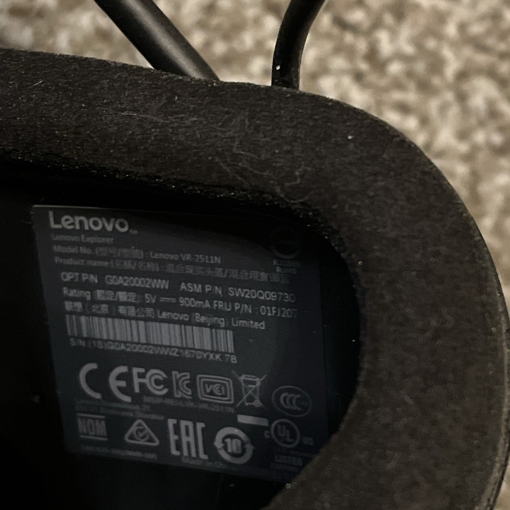 Lenovo Explorer VR Headset & Controllers Windows PC VR-2511N