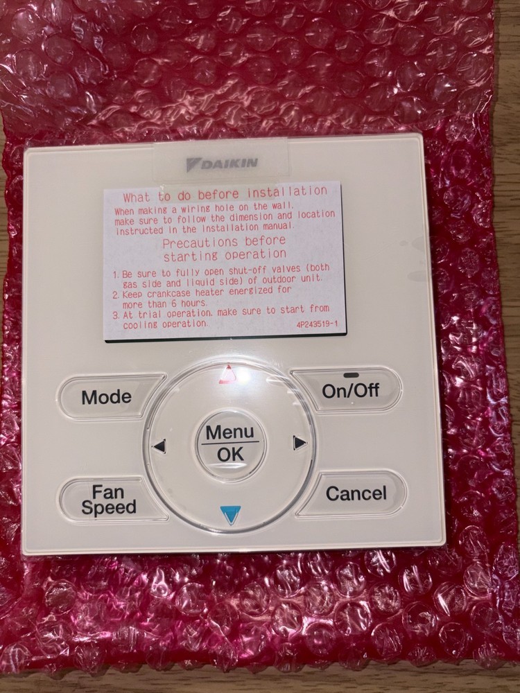 Daikin Industries LTD Remote Controller BRC1E73 NEW IN BOX