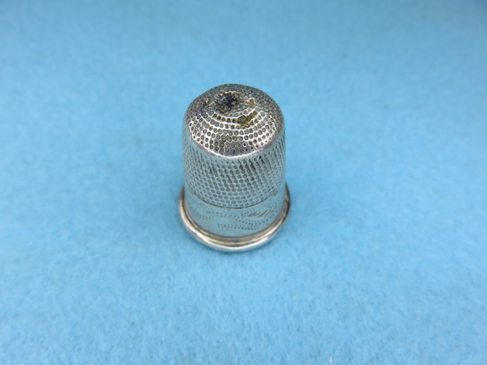 1916 Hallmarked Silver Thimble