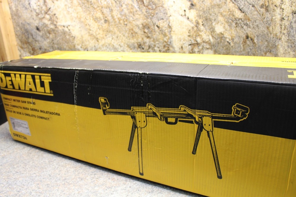 DEWALT Compact Miter Saw Stand (DWX724)