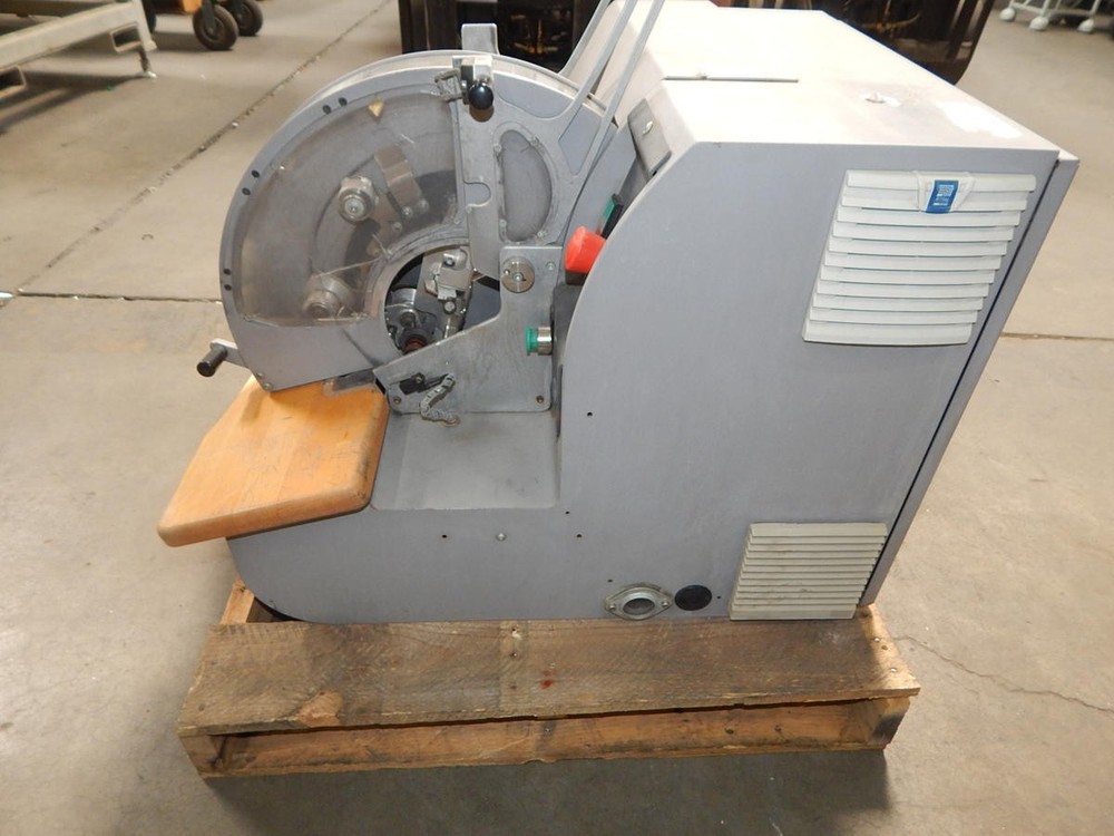 KABATEC KTR 10 HARNESS TAPING MACHINE M3462