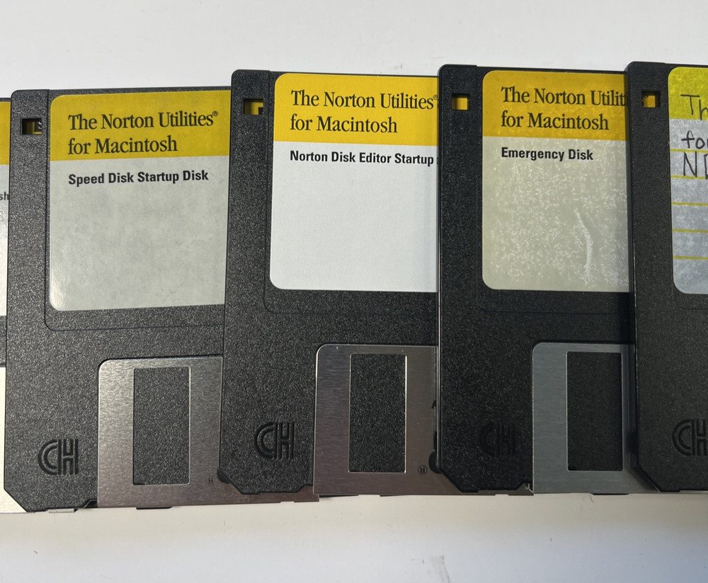 SYMANTEC THE NORTON UTILITIES Floppy Disks Software Version 3.1 Mac