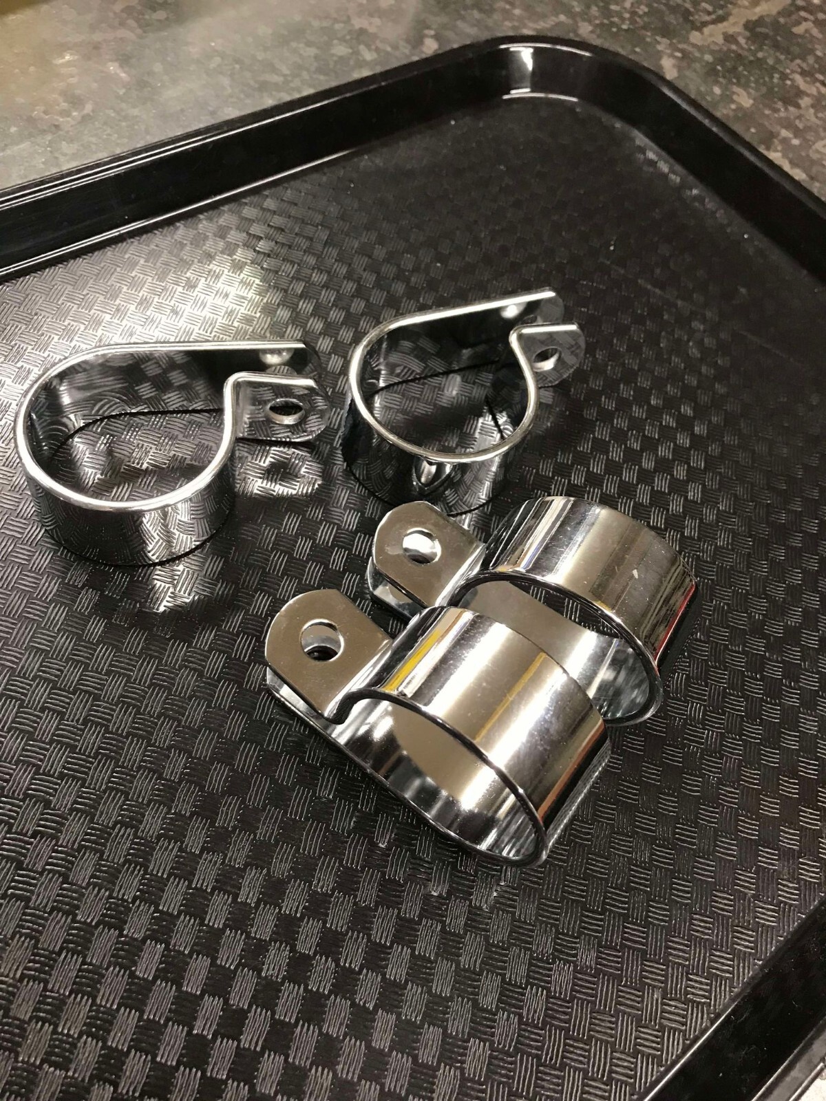 Harley 4pk universal motorcycle p clamps mounts exhaust 2" pipe muffler