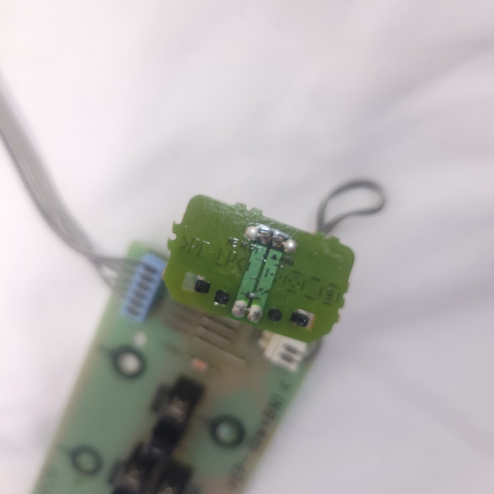 Sony CDP-CX205 200-Disc Mega CD Changer Player Part Circuit Board