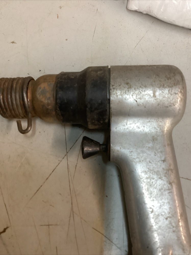 Chicago Pneumatic Air Hammer Chisel Used Tested