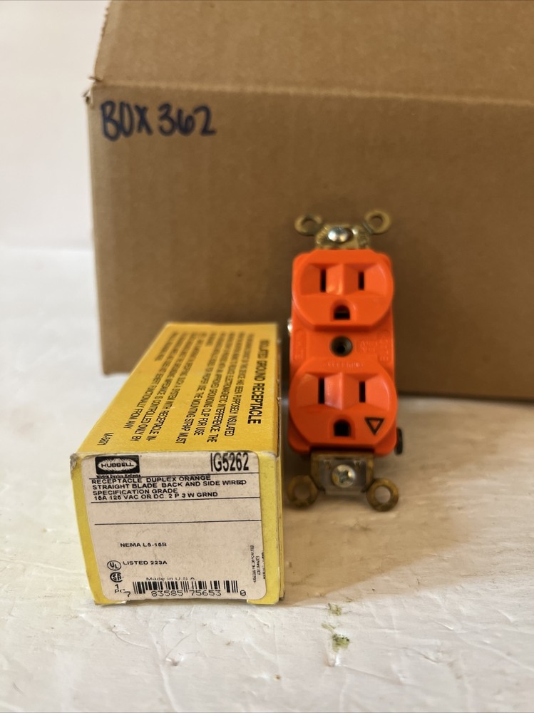 Hubbell IG5262 Outlet