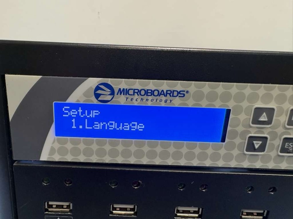 Microboards Technology 8 Port USB Flash Drive Duplicator Model CFD-USB-07
