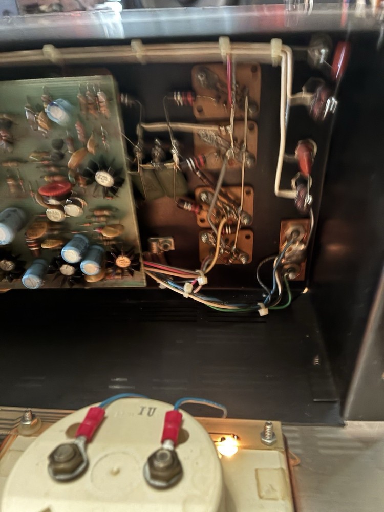 Vintage Phase Linear 400 Power Direct Coupled Solid State Amp Powers On AS-IS