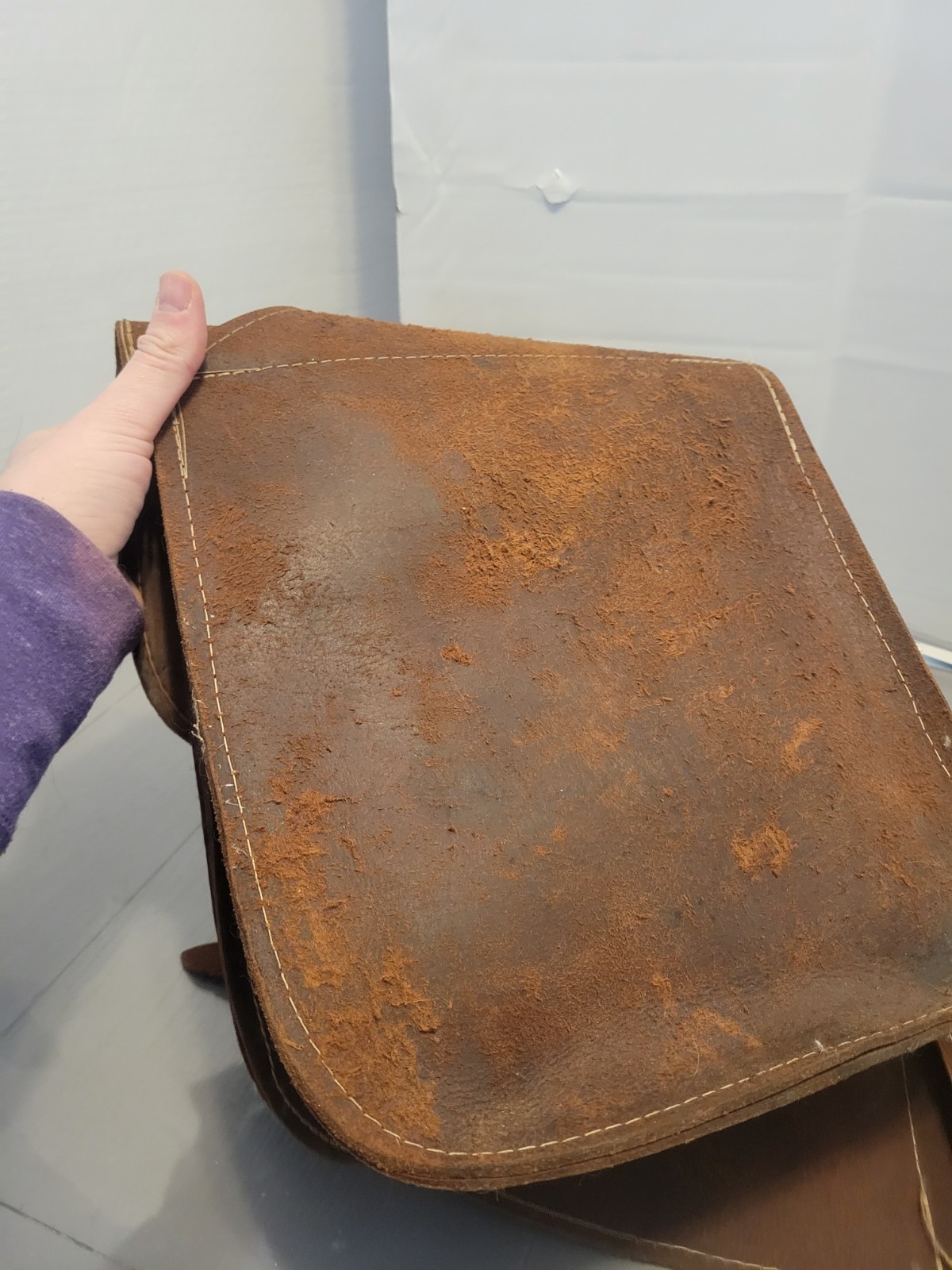 Antique Saddlebags Suede Satchel Style Read