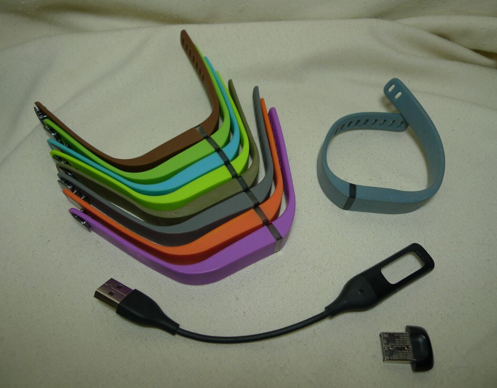 FITBIT FLEX Lot: 9 Wristbands + Charging Cable + Wireless Sync Dongle NO TRACKER