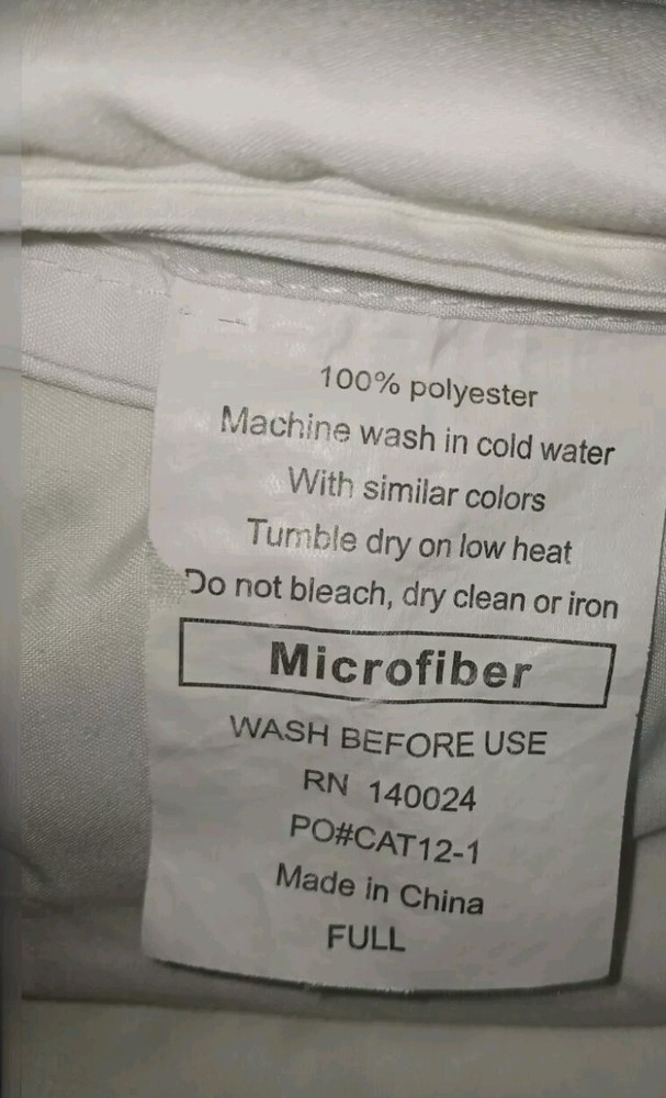 NWOT - Brushed Microfiber White Sheet Set Full Size