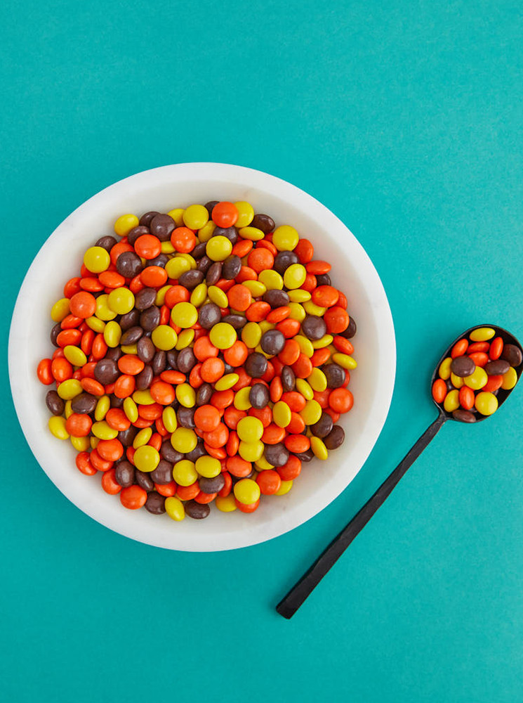 Reese's Pieces - Whole - 25 lbs.