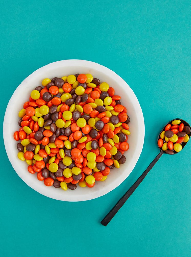 Reese's Pieces - Whole - 25 lbs.