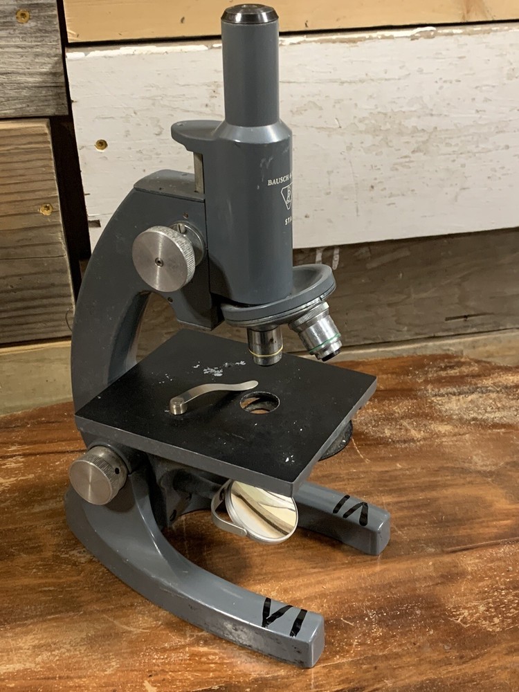 VINTAGE BAUSCH & LOMB MICROSCOPE STA MONOCULAR MICROSCOPE (18D)
