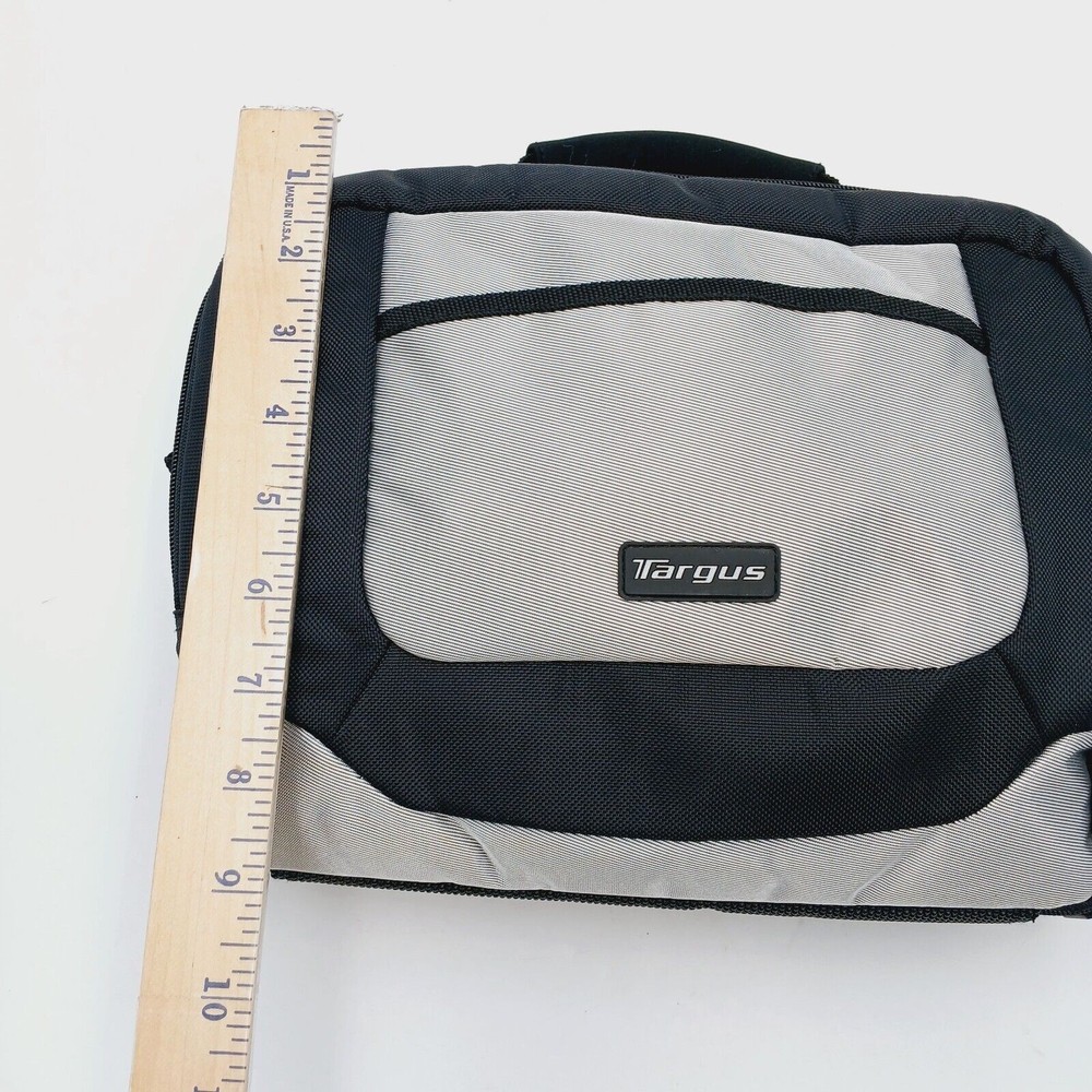 Audio box Portable DVD & Targus Case