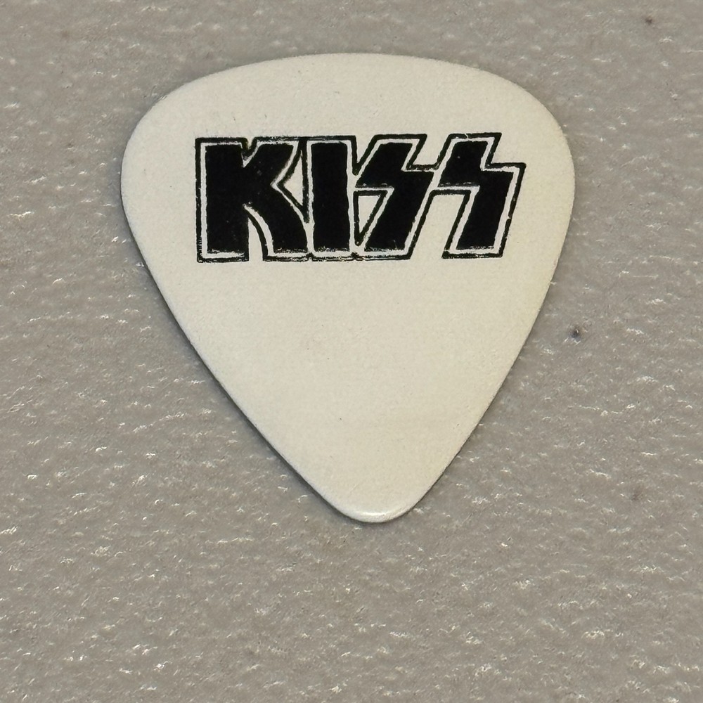 KISS Ace Frehley Signature Guitar Pick 2001 FAREWELL Concert Tour Stage Plectrum
