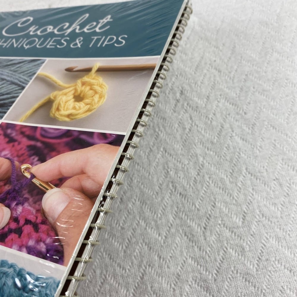 Crochet Techniques Tips Patterns Projects Spiral Books Set Beginner Guide Lot Ne