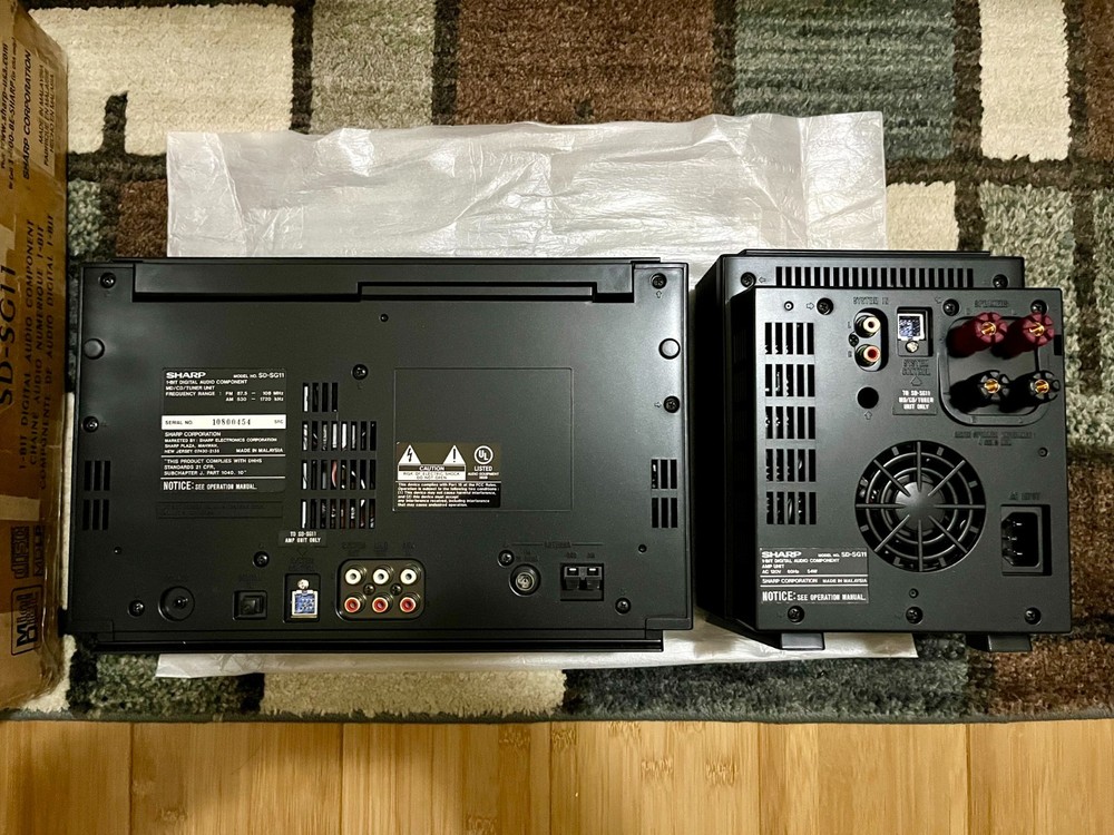 SHARP SD-SG11 Mini Component System CD/MD Player Tuner NM