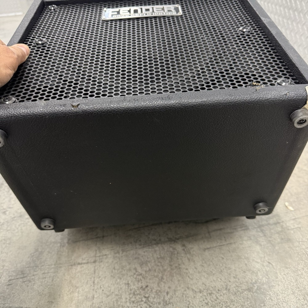 Fender 30W Bass Amplifier Rumble 30 - Tested & Working