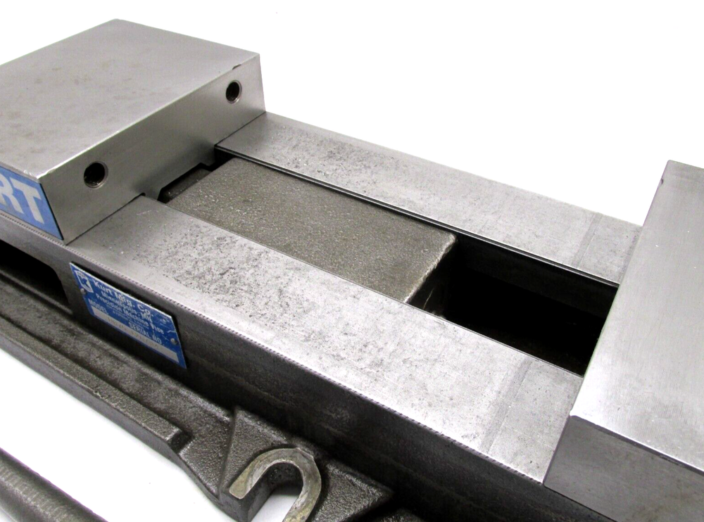 KURT ANGLOCK 6" MILLING MACHINE VISE w/ HANDLE - #D675
