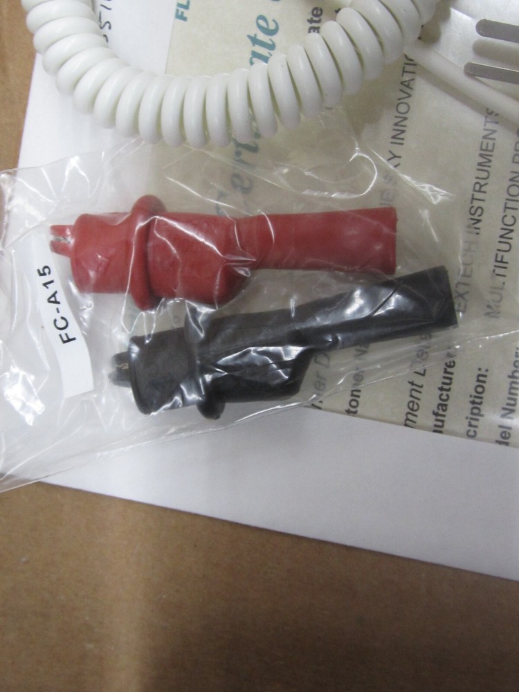 EXTECH PRC 30 NIST MULTIFUNCTION PROCESS CALIBRATOR