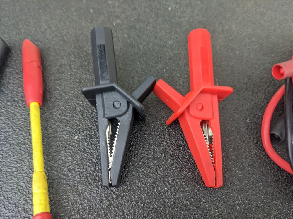 #bl044 Cornwell LS82650 Multimeter Accessory Kit Lead / Probes