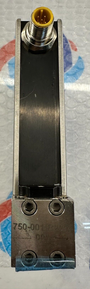 Unit Instruments UFC-8565 Mass Flow Controller 5L NF3