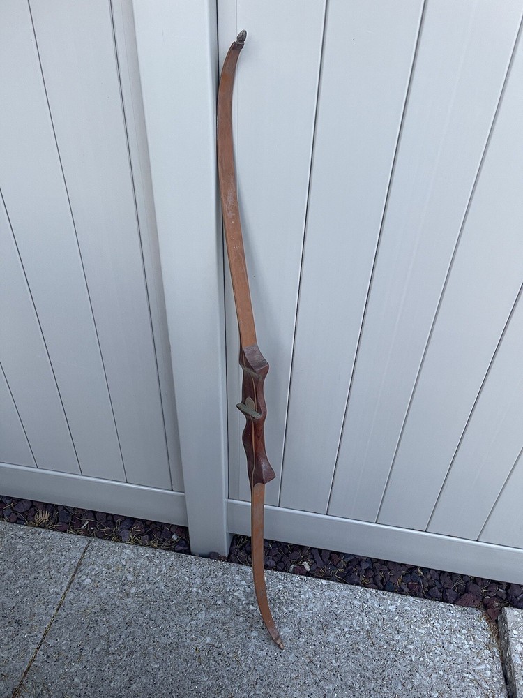 Vintage Archery Hunter Recurve Bow  for left hand shooters. No string included