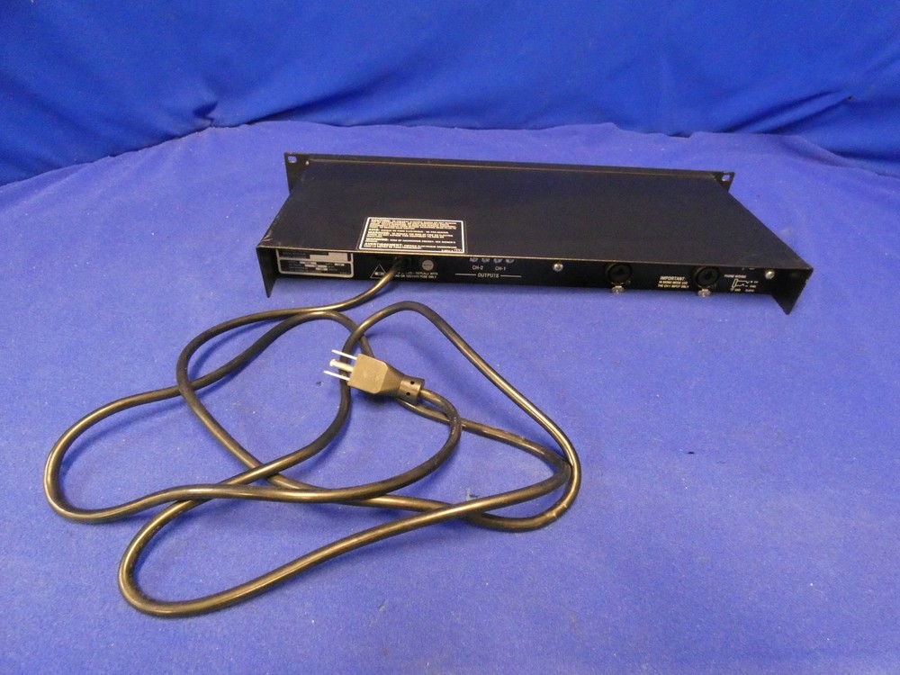Crown D-75A Two Channel Power Amplifier (Tested-Working)