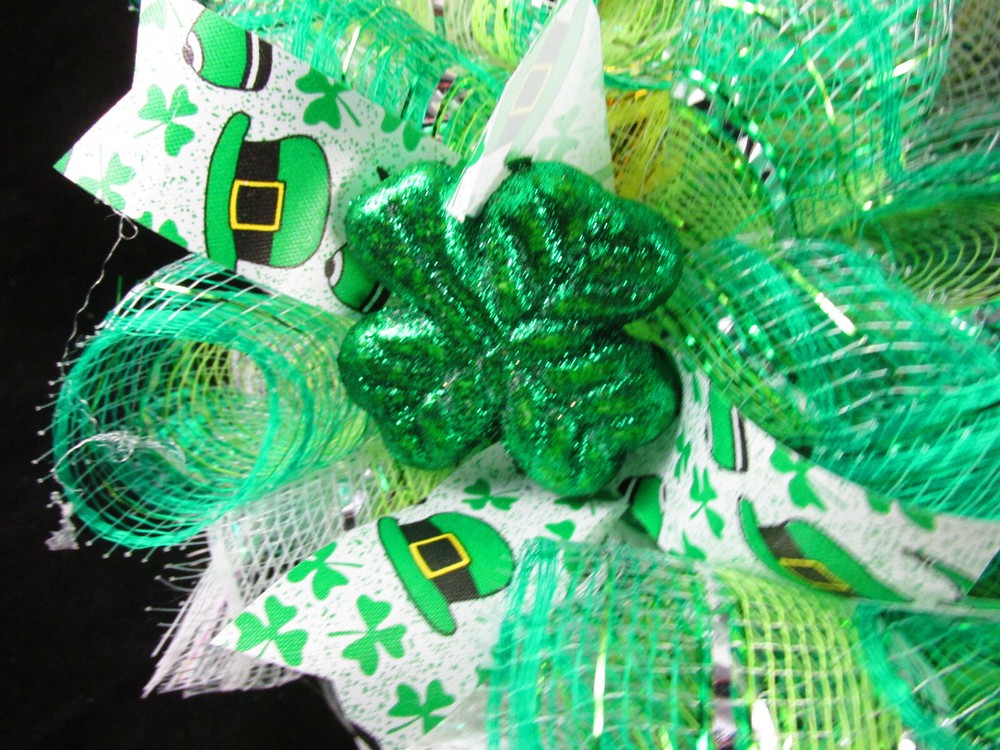 Leprechaun Kruffle Deco Mesh Ribbon Wreath