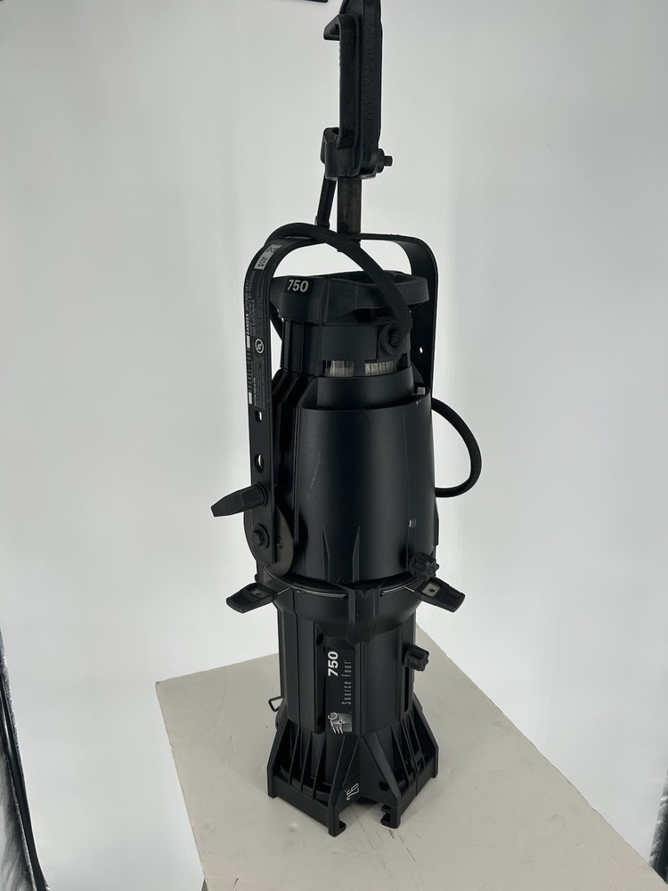 ETC Source Four Leko 575/750