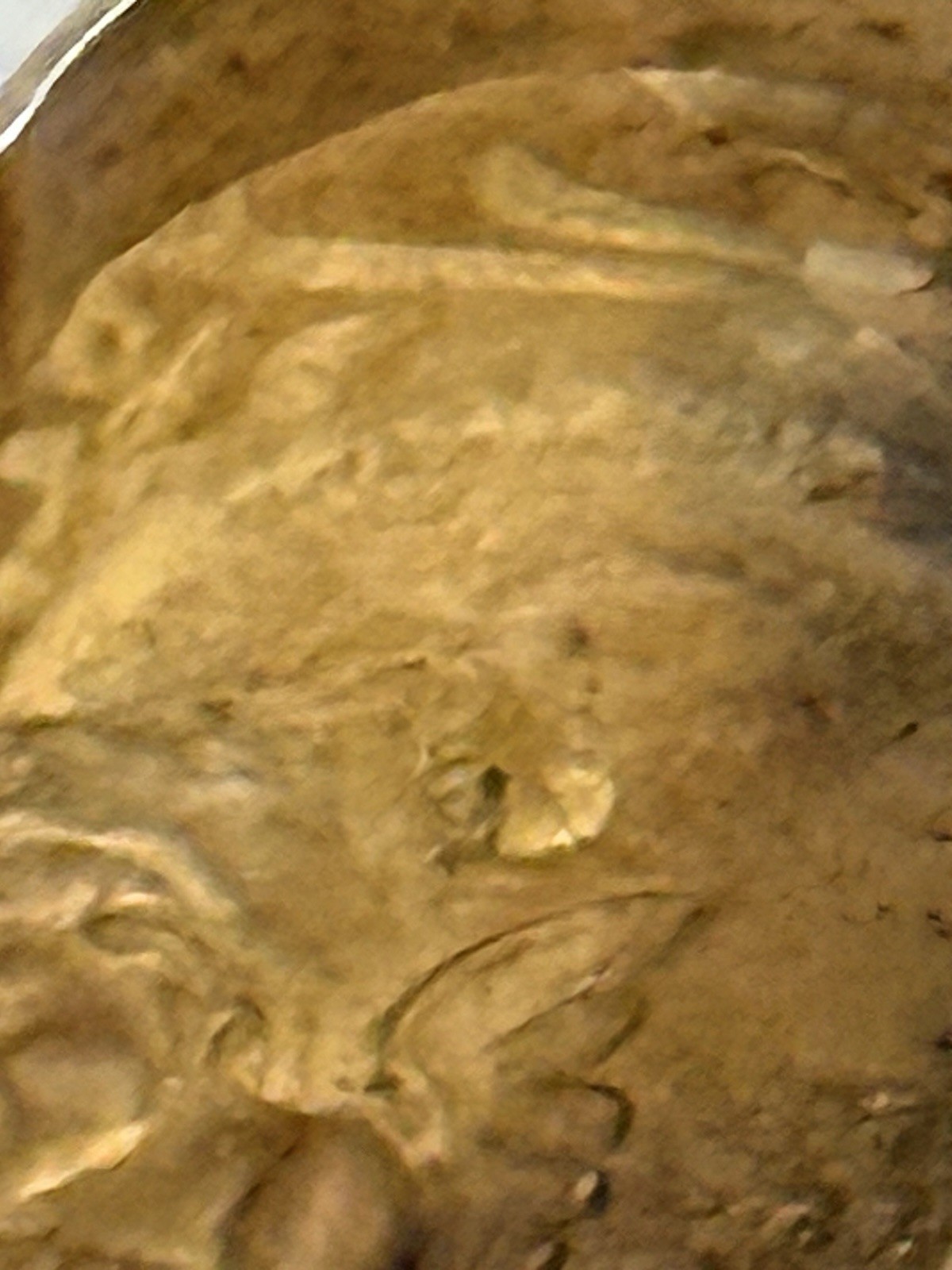 Antique Old Couple Cherub Dog Repousse Hanau .800 Silver Heart Pill Box German