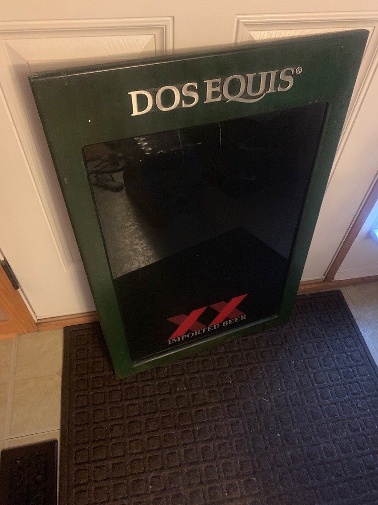 DOSEQUIS Imported Beer Sign