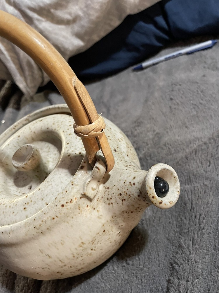 Super Cool Hand Made Stoneware Tea Pot Set With Bamboo Handle.