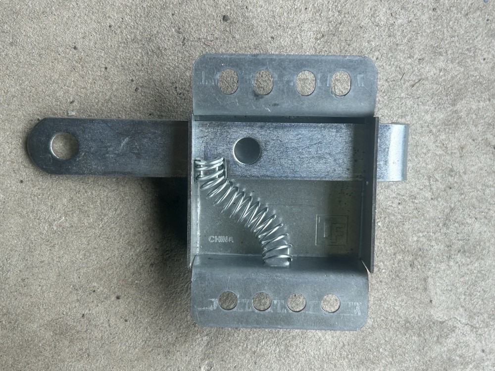 WAYNE DALTON GARAGE DOOR 3" INSIDE SLIDING SIDE LOCK WITH HARDWARE