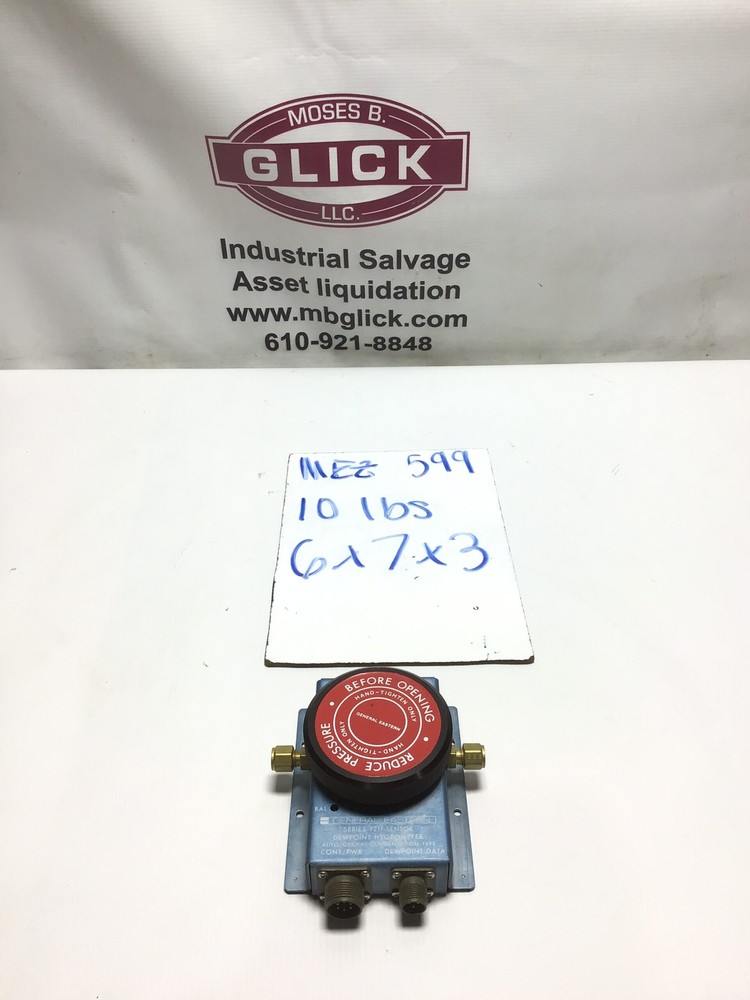 General Eastern Series 1211 Sensor Optical Dewpoint Hygrometer