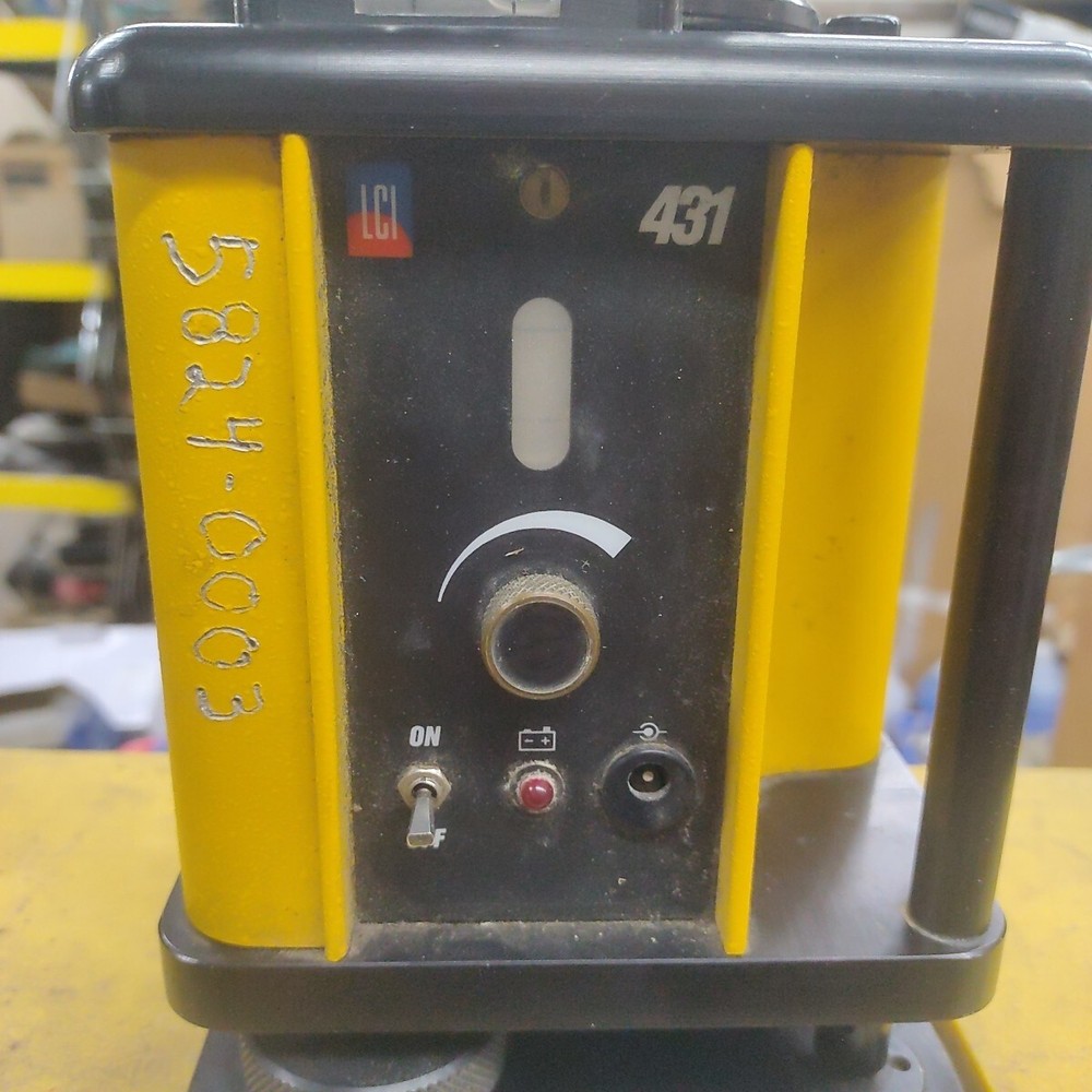 LCI Lasers 431 Level System / Kit With Caring Case Tested / Works