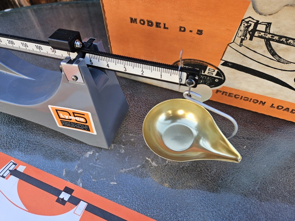 Lyman Reloading Precision # D5 Balance Beam Loading Scale Ohaus w/ Box D-5 #D5