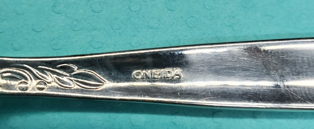 Oneida BALLAD Salad Forks