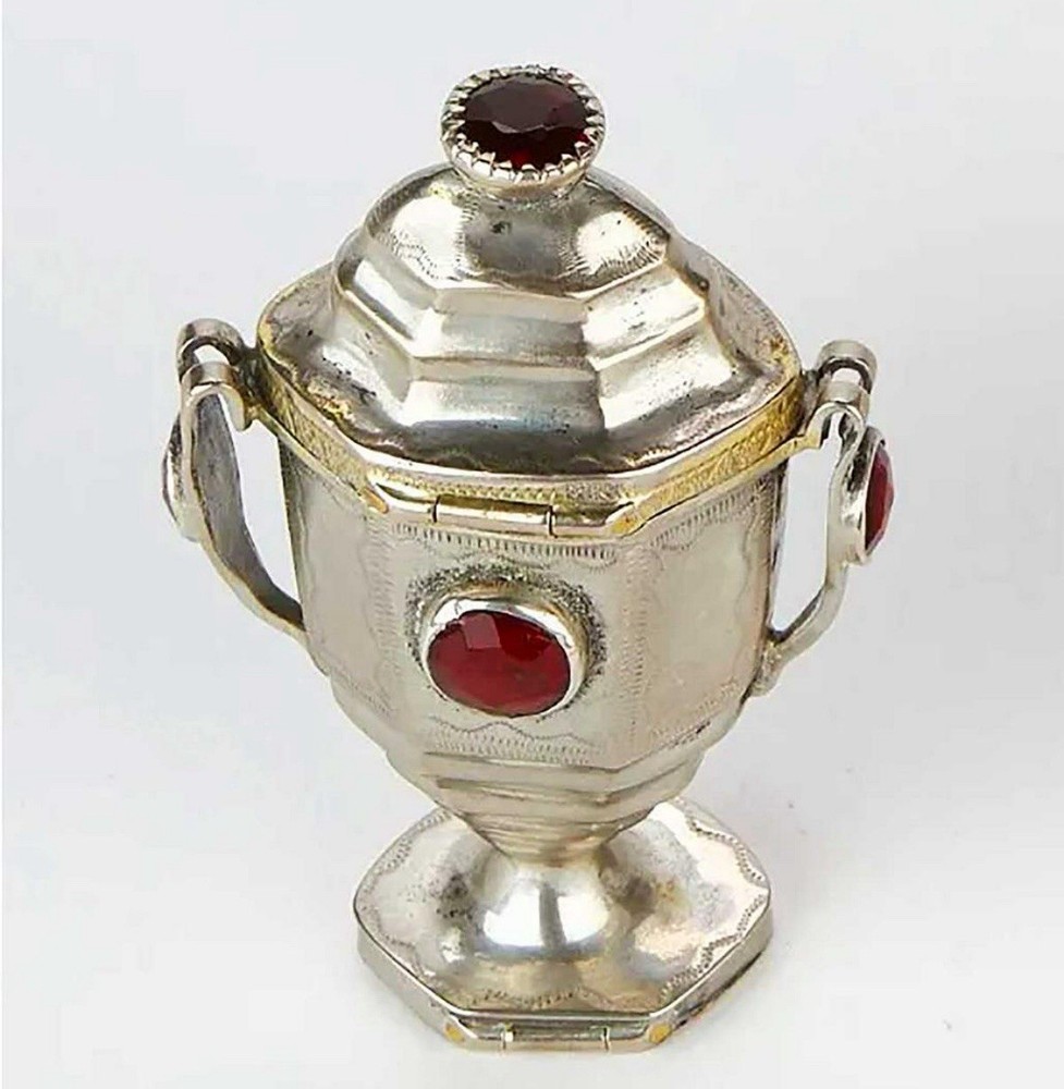 ANTIQUE SILVER BOX CONTAINER, 1822