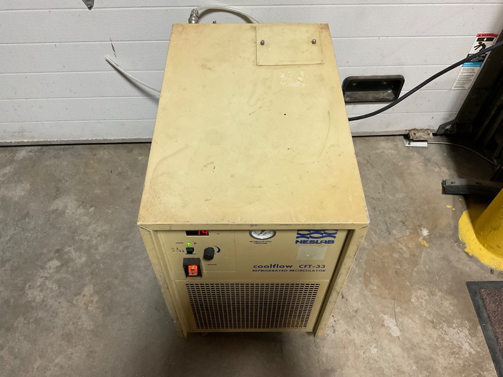 NESLAB Coolflow CFT-33 Refrigerated Recirculator pump type PD-1