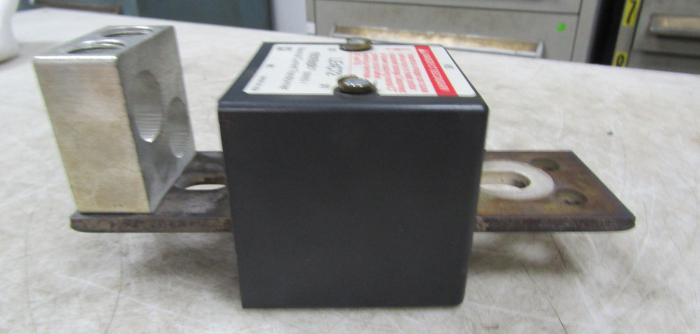 💥SQUARE D MICROLOGIC 400 AMP NEUTRAL CURRENT TRANSFORMER LE4CT2