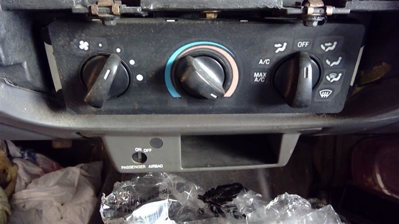 RANGER 2000 Fuse Box Cabin 6595