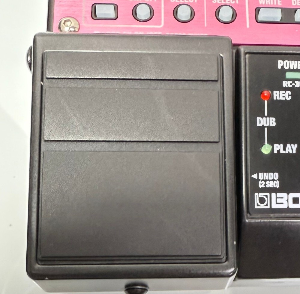 Boss RC-30 Loop Station Dual Track Looper Pedal
