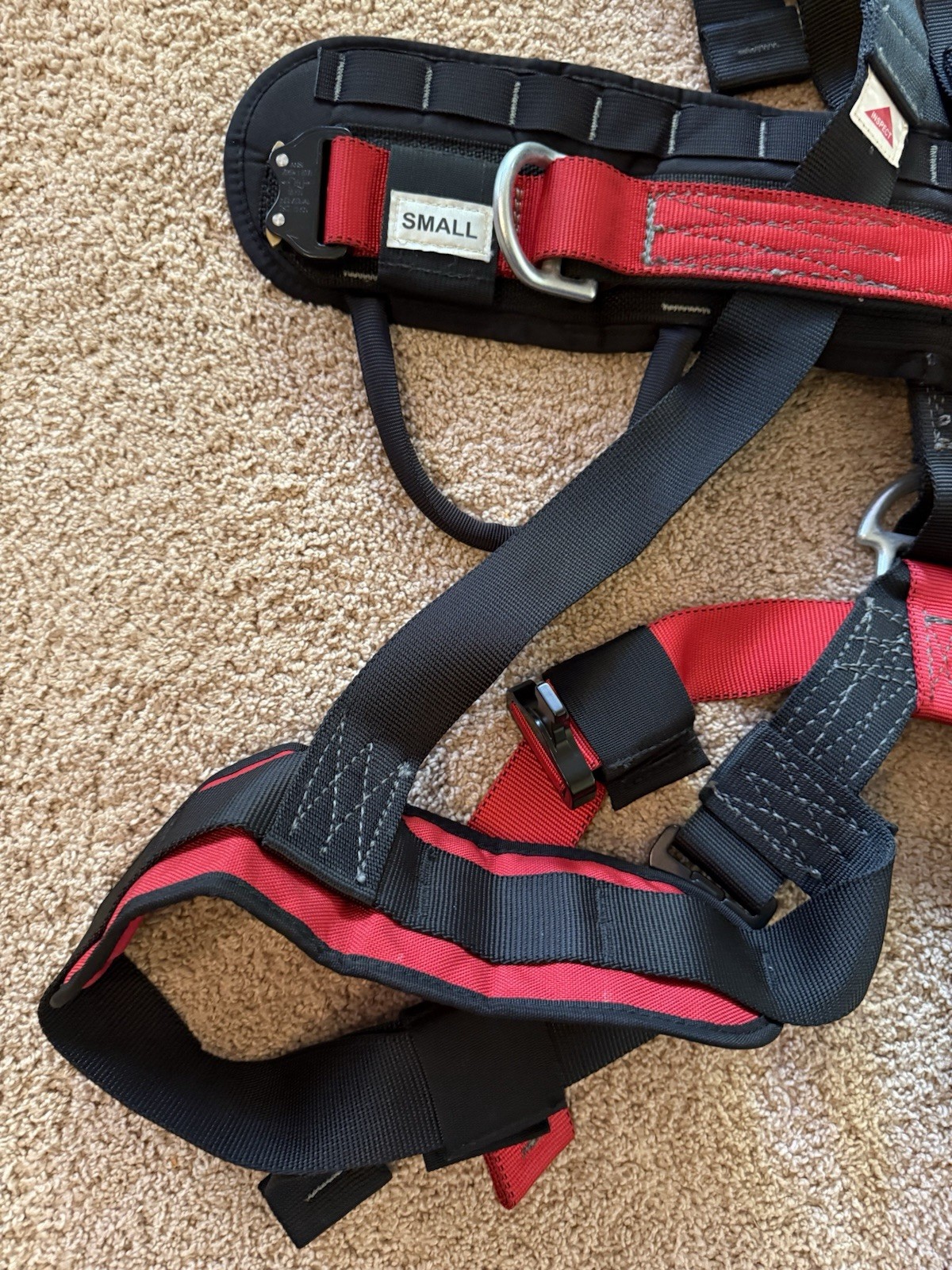 CMC ROCO CLASS III FIRE RESCUE HARNESS SMALL 202642 01