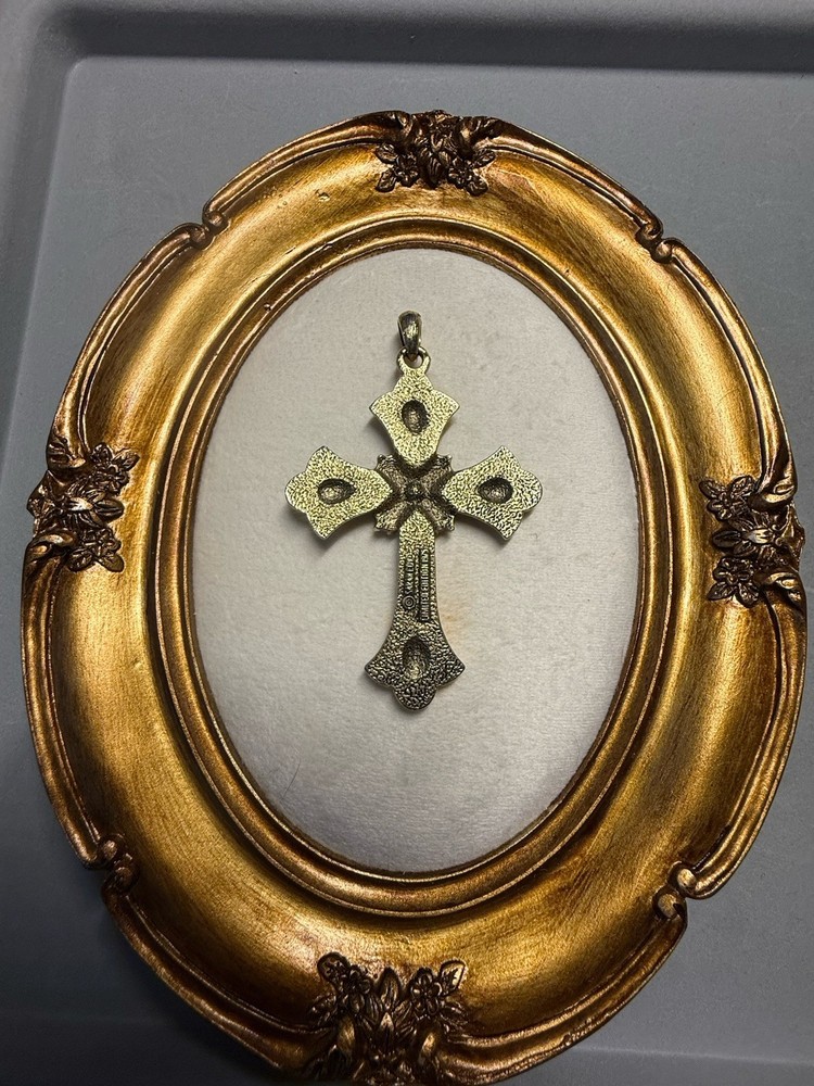 Sarah Coventry Limited Edition 1975 Brass Cross with Ruby