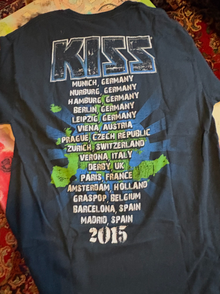 KISS 2015 40th Anniversary World Tour T-Shirt – EU Dates (M)