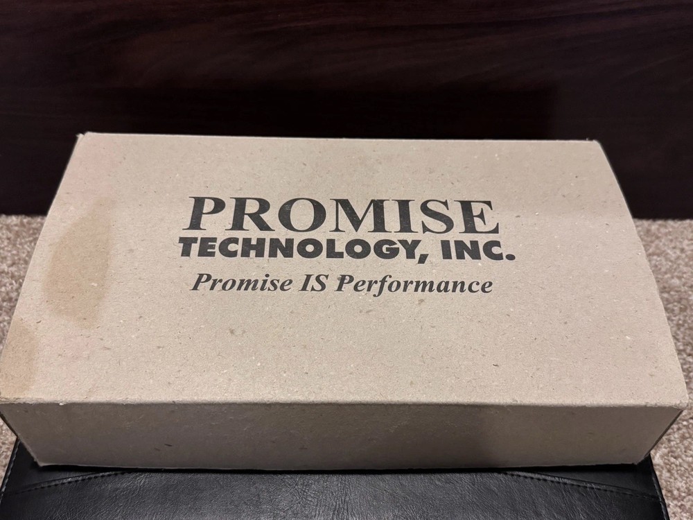Promise Technology Inc. Fasttrack Ultra ATA/ EIDE RAID Host Adapter