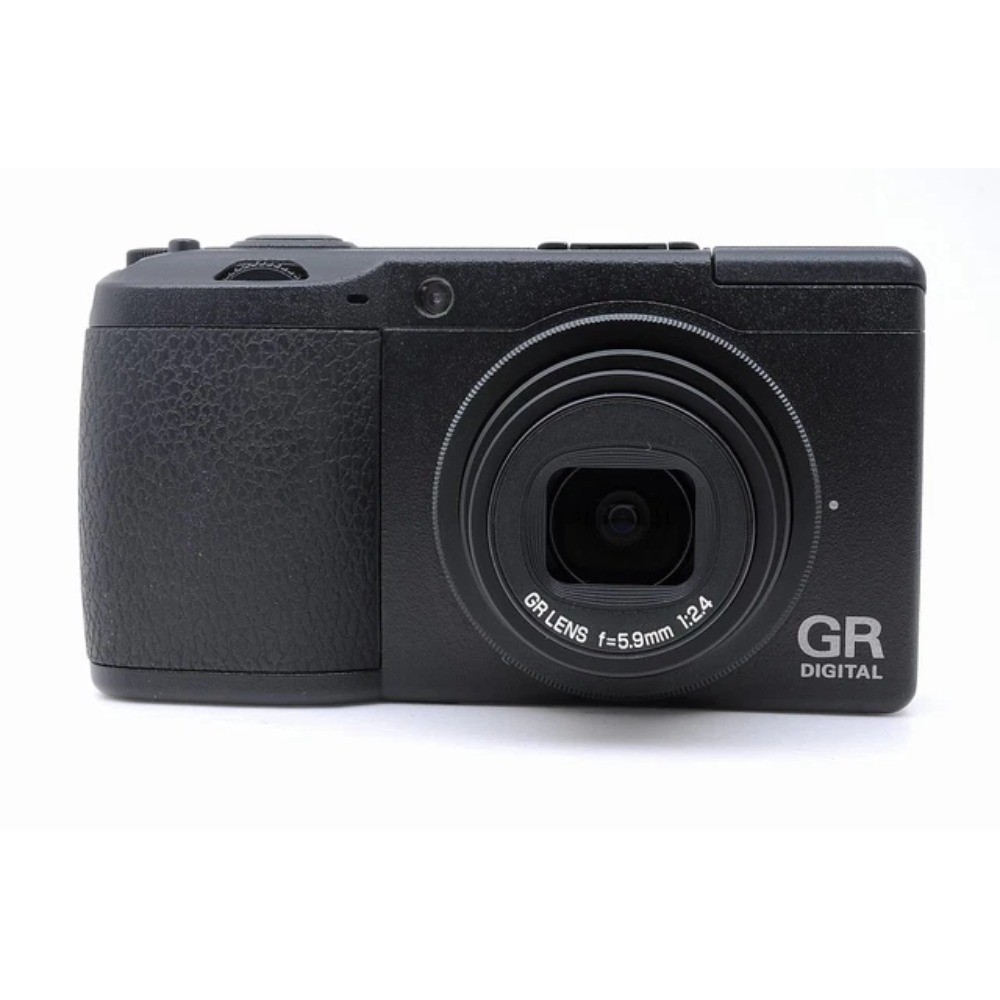 Ricoh GR Digital II GRD2 Compact Self Timer Digital Camera with Accessories
